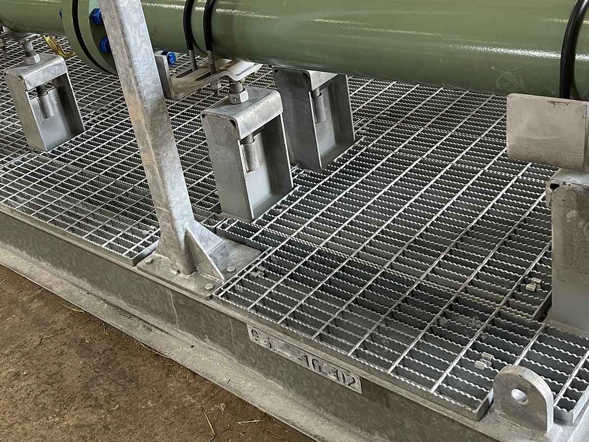 Aluminum Serrated Grating